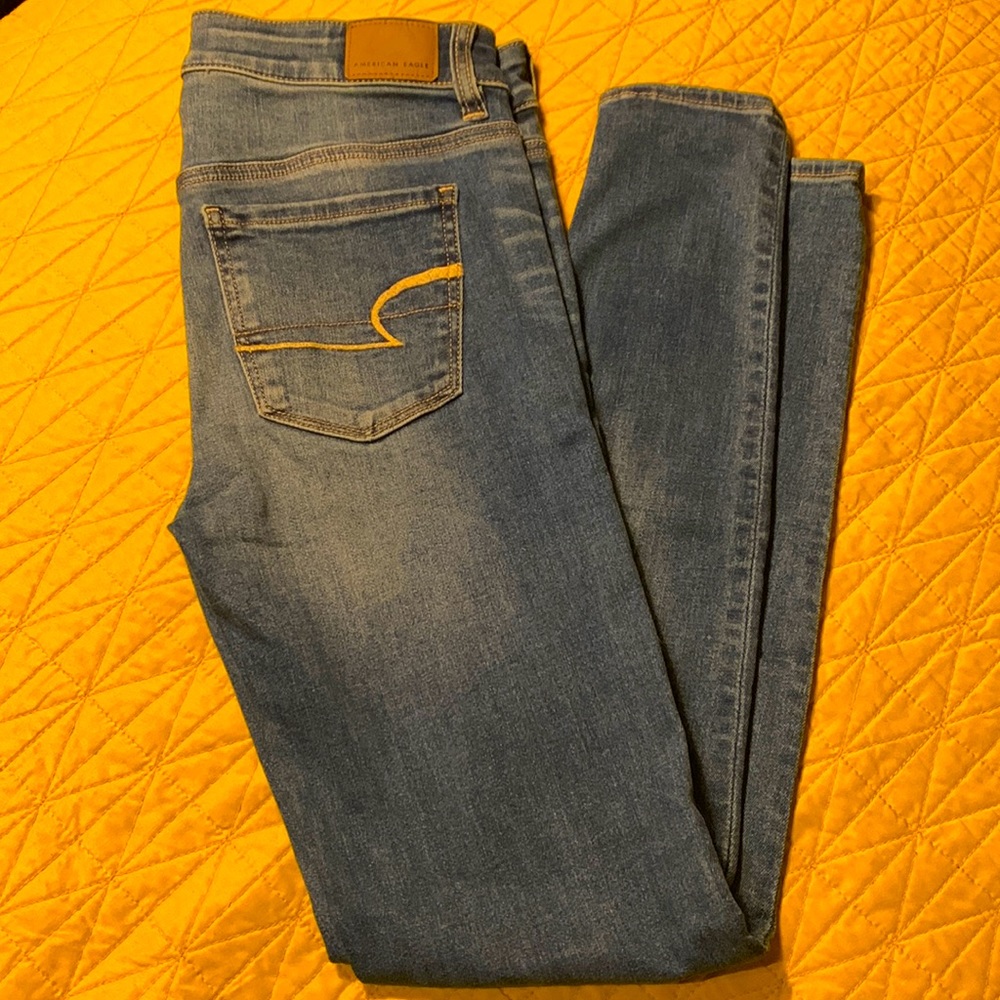 AMERICAN EAGLE size 4 NE(X)T LEVEL STRETCH